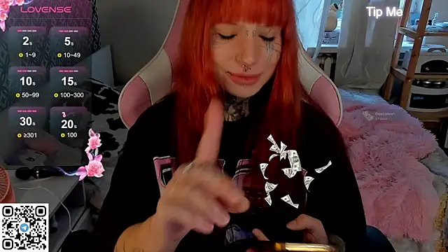 b1gBlushkk online show from September 2025 02:17:01 PM