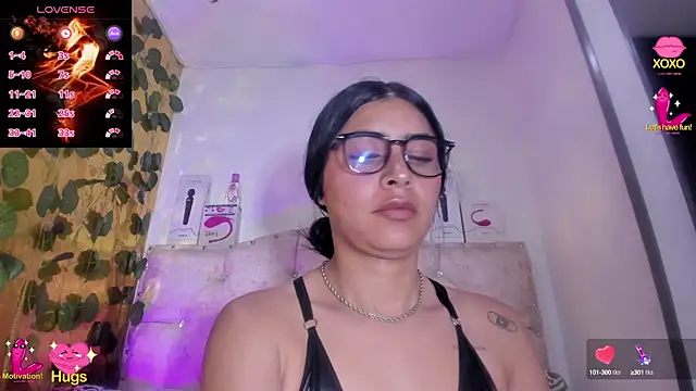cristalconnorr online show from October 2025 09:05:02 PM