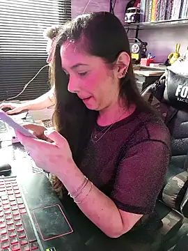 Snapshot of CoelhinhaGostosa chatting on November 2025 12:15:02 PM CoelhinhaGostosa online show from November 2025 12:15:02 PM