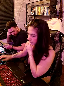 Snapshot of CoelhinhaGostosa chatting on November 2025 05:50:02 AM CoelhinhaGostosa online show from November 2025 05:50:02 AM