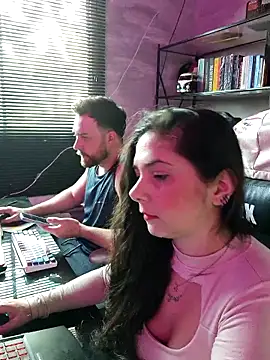 Snapshot of CoelhinhaGostosa chatting on November 2025 10:59:01 AM CoelhinhaGostosa online show from November 2025 10:59:01 AM