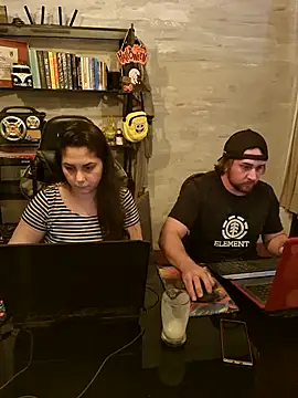 Snapshot of CoelhinhaGostosa chatting on October 2025 06:01:02 AM CoelhinhaGostosa online show from October 2025 06:01:02 AM