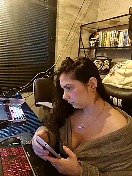 Snapshot of CoelhinhaGostosa chatting on December 2025 08:24:02 AM CoelhinhaGostosa online show from December 2025 08:24:02 AM