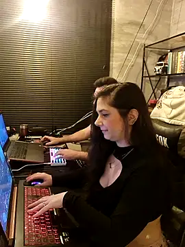 Snapshot of CoelhinhaGostosa chatting on December 2025 07:07:02 AM CoelhinhaGostosa online show from December 2025 07:07:02 AM