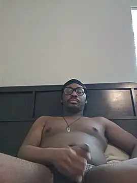 Snapshot of Hotcock100 chatting on June 2026 05:24:02 PM Hotcock100 online show from June 2026 05:24:02 PM
