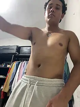 Brencuz online show from September 2025 02:50:02 AM