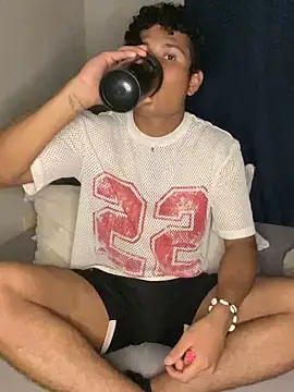 Brencuz online show from October 2025 12:57:02 AM