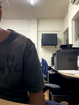 Brencuz online show from September 2025 04:01:01 PM