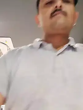 Akhil3290 online show from December 2024 04:28:02 PM