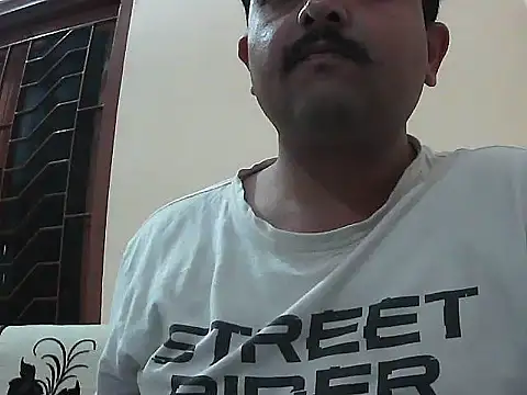 Snapshot of Akhil3290 chatting on March 2026 04:30:02 PM Akhil3290 online show from March 2026 04:30:02 PM