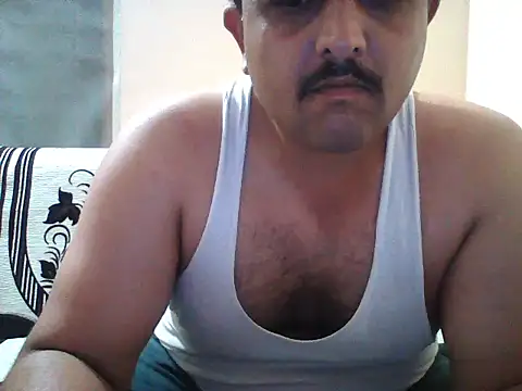 Snapshot of Akhil3290 chatting on April 2026 03:32:01 PM Akhil3290 online show from April 2026 03:32:01 PM