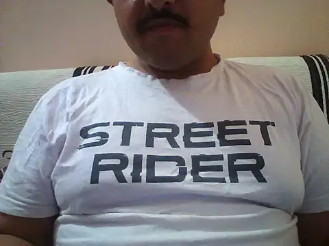 Snapshot of Akhil3290 chatting on April 2026 03:24:02 PM Akhil3290 online show from April 2026 03:24:02 PM