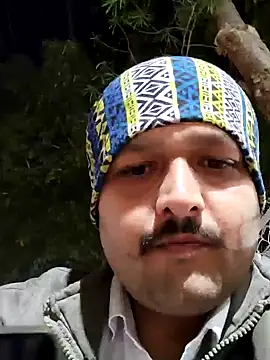 Akhil3290 online show from January 2025 03:27:01 PM