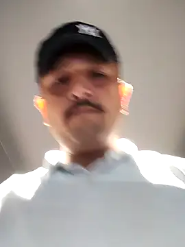 Akhil3290 online show from March 2025 04:22:01 PM