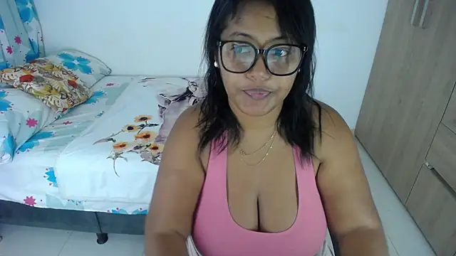 miajoseph  online show from October 2025 03:54:02 AM