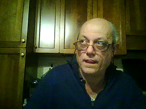 Snapshot of gianbragallini chatting on April 2026 08:48:01 PM gianbragallini online show from April 2026 08:48:01 PM