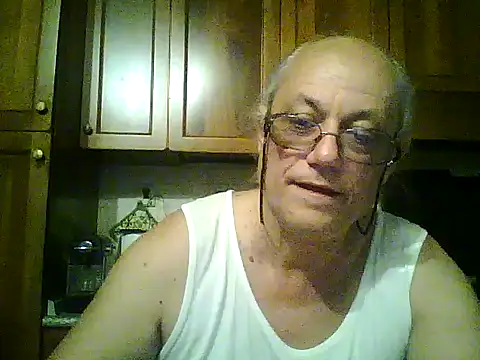 Snapshot of gianbragallini chatting on June 2026 07:41:01 PM gianbragallini online show from June 2026 07:41:01 PM