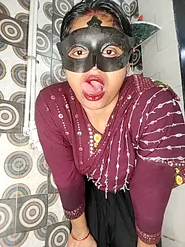 Shivani Mumbai85 online show from February 2025 05:45:01 AM
