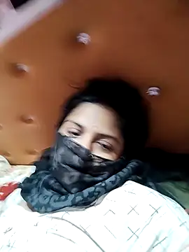 Shivani Mumbai85 online show from March 2025 01:37:02 AM