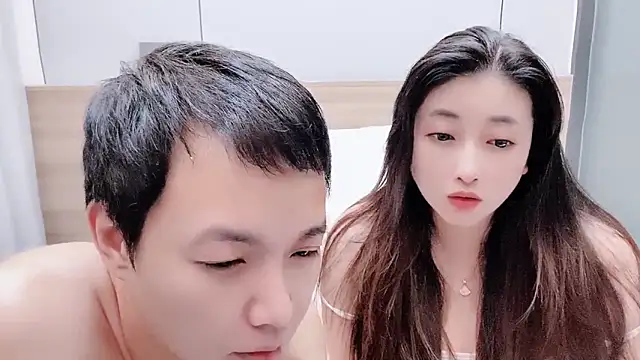 Snapshot of Lulu-y chatting on January 2025 05:20:02 PM Lulu-y online show from January 2025 05:20:02 PM