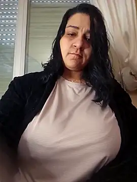 paulinaDiaz1 online show from February 2026 03:21:02 PM