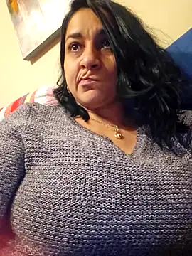 paulinaDiaz1 online show from November 2025 06:01:01 PM