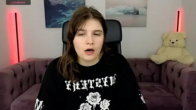 Ruyjin Choi online show from November 2025 10:30:02 AM