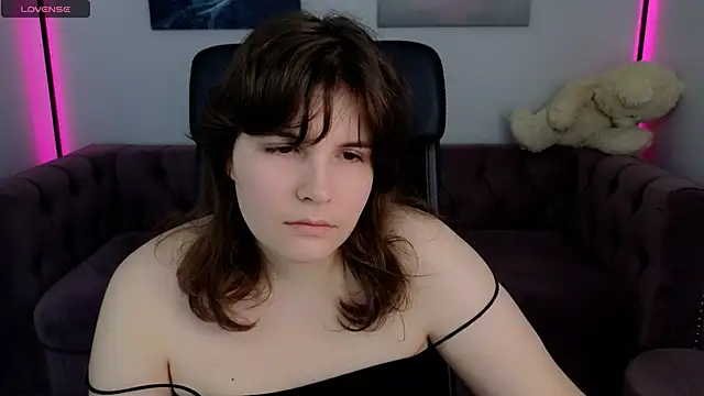 Ruyjin Choi online show from September 2025 11:32:02 AM