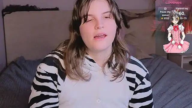 Ruyjin Choi online show from October 2025 10:38:02 AM