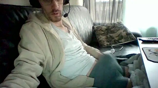 passif520 online show from March 2025 09:56:02 AM