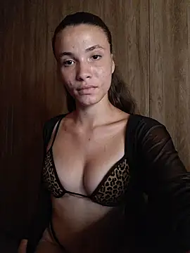 HelenHoltz online show from February 2026 01:51:01 AM