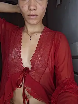 HelenHoltz online show from December 2025 01:54:02 PM