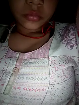 Snapshot of Avantika19 chatting on March 2025 06:03:01 AM Avantika19 online show from March 2025 06:03:01 AM