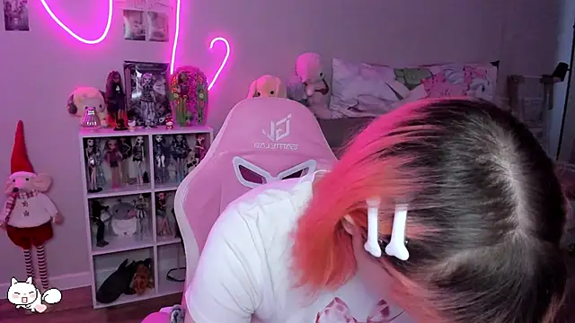 Snapshot of SweetieMollyy chatting on November 2025 11:14:02 AM SweetieMollyy online show from November 2025 11:14:02 AM