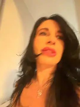 MichelleCara online show from December 2025 09:08:02 AM