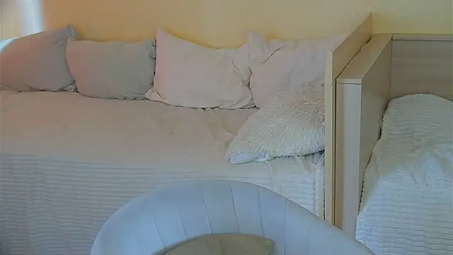 BritneyCruze online show from March 2026 10:05:02 AM