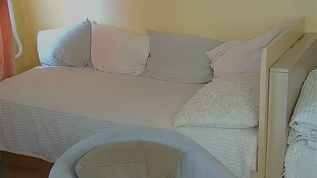 BritneyCruze online show from March 2026 09:48:02 AM