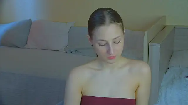 BritneyCruze online show from February 2026 09:53:02 AM