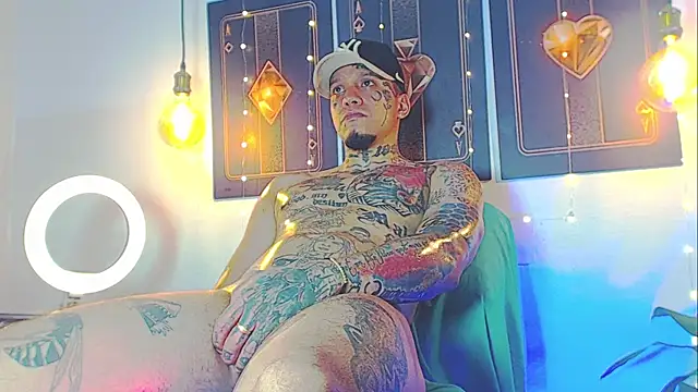 daimond hope666 online show from February 2025 09:12:01 PM