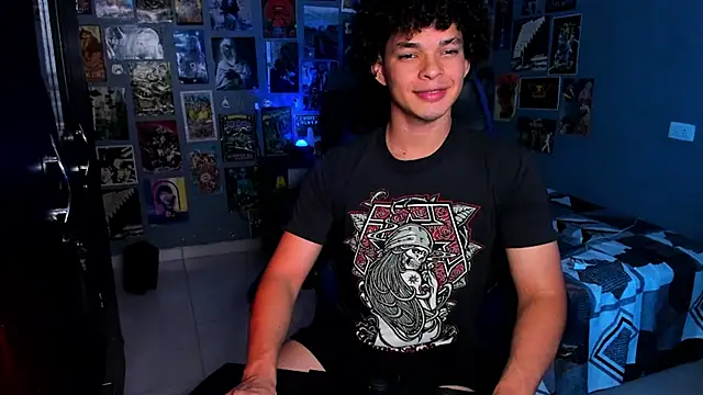 Snapshot of soy_ian_ chatting on March 2025 12:43:01 AM soy ian online show from March 2025 12:43:01 AM