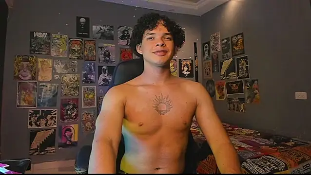 Snapshot of soy_ian_ chatting on December 2024 04:04:02 AM soy ian online show from December 2024 04:04:02 AM