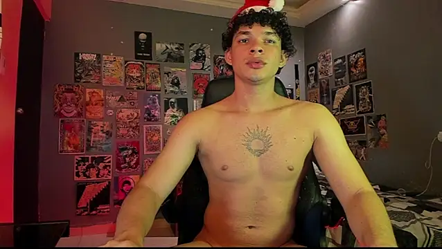 Snapshot of soy_ian_ chatting on December 2024 06:11:02 AM soy ian online show from December 2024 06:11:02 AM