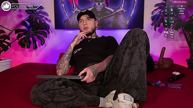 Snapshot of Im_Bryan chatting on October 2025 01:26:01 AM Im Bryan online show from October 2025 01:26:01 AM