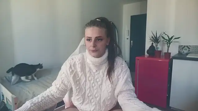 ce leste   online show from April 2026 12:40:02 PM