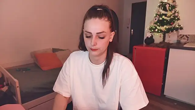 ce leste   online show from December 2025 04:10:02 PM