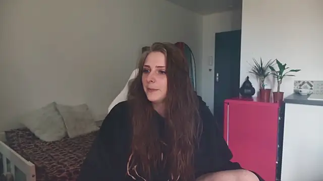Snapshot of ce_leste__ chatting on April 2026 10:17:02 AM ce leste online show from April 2026 10:17:02 AM