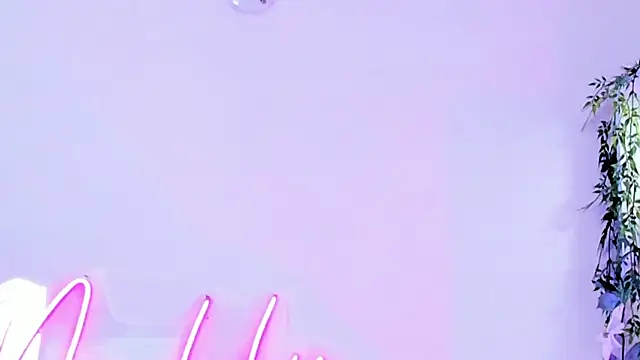 MaddyParisi online show from March 2025 04:39:02 AM