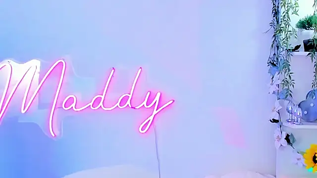 MaddyParisi online show from March 2025 02:12:02 AM