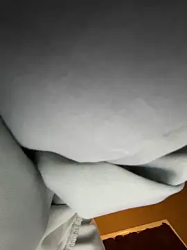 Highfrog1 online show from May 2026 10:37:02 PM