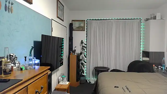 ChunkyMonkey007 online show from December 2024 09:06:02 AM